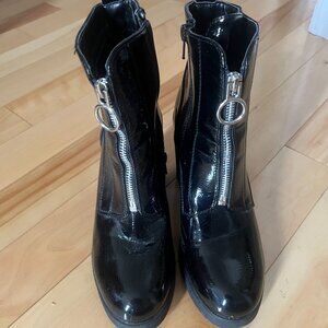 ✨ Aldo Patent Leather Booties – Size 8 – Sleek & Chic